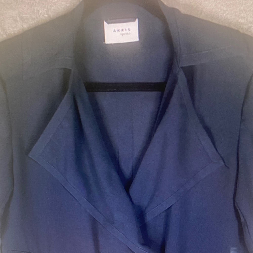 Akris Punto Navy Blue Tailored Blazer